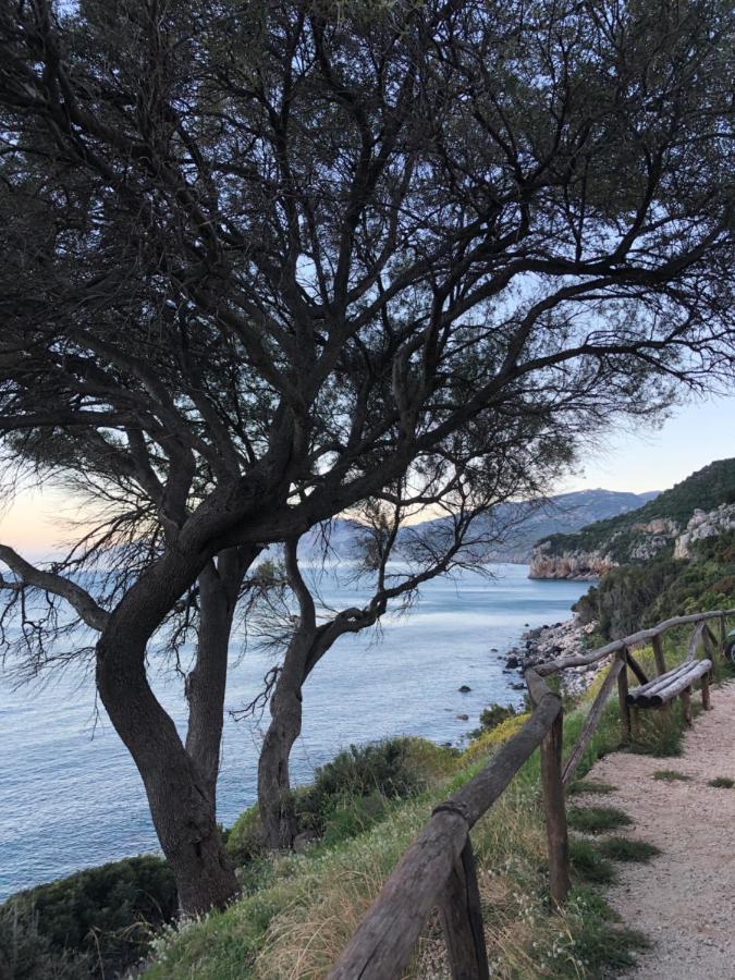 Cala Gonone, Casa I Pini Apartman Kültér fotó