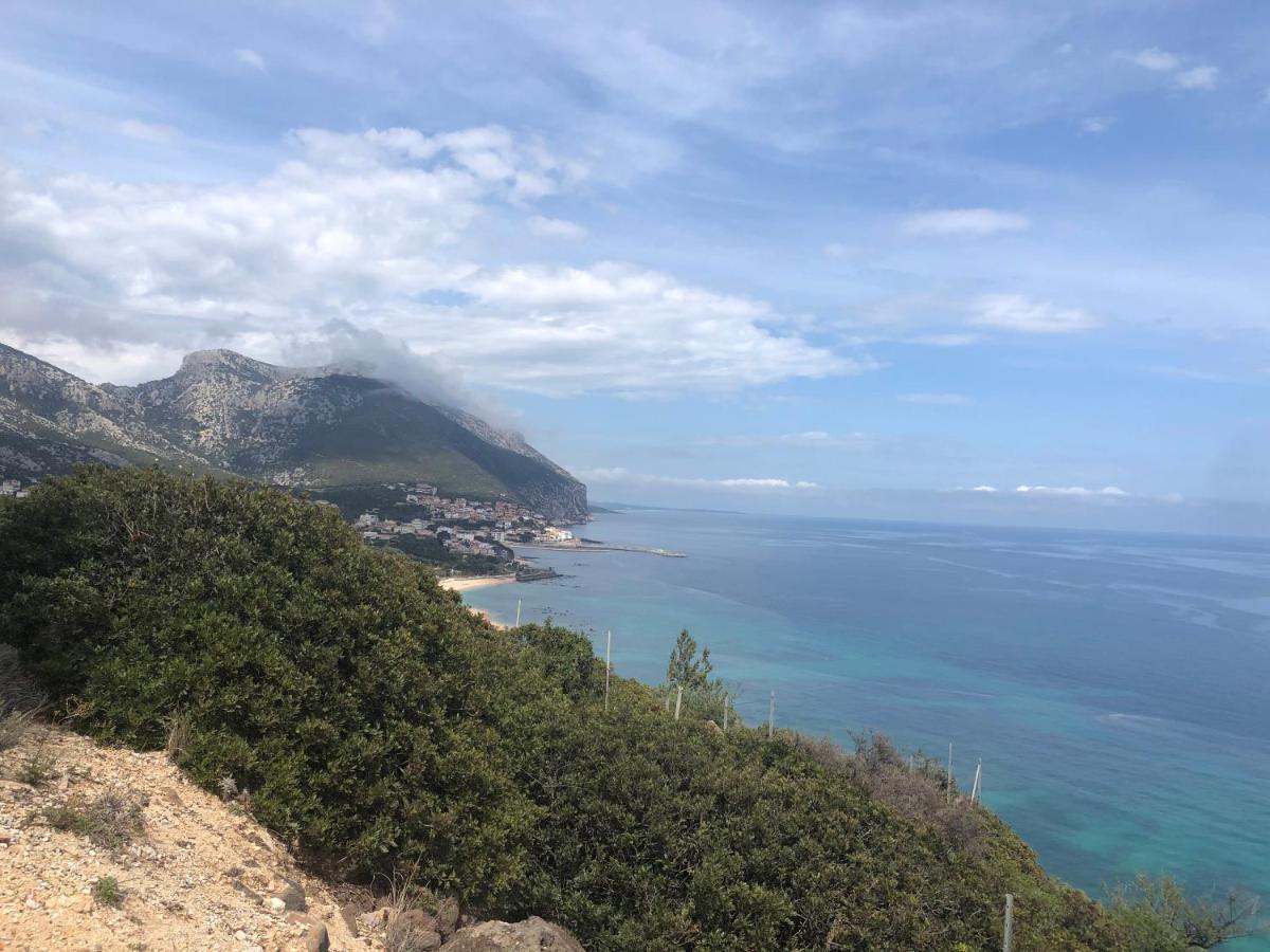 Cala Gonone, Casa I Pini Apartman Kültér fotó